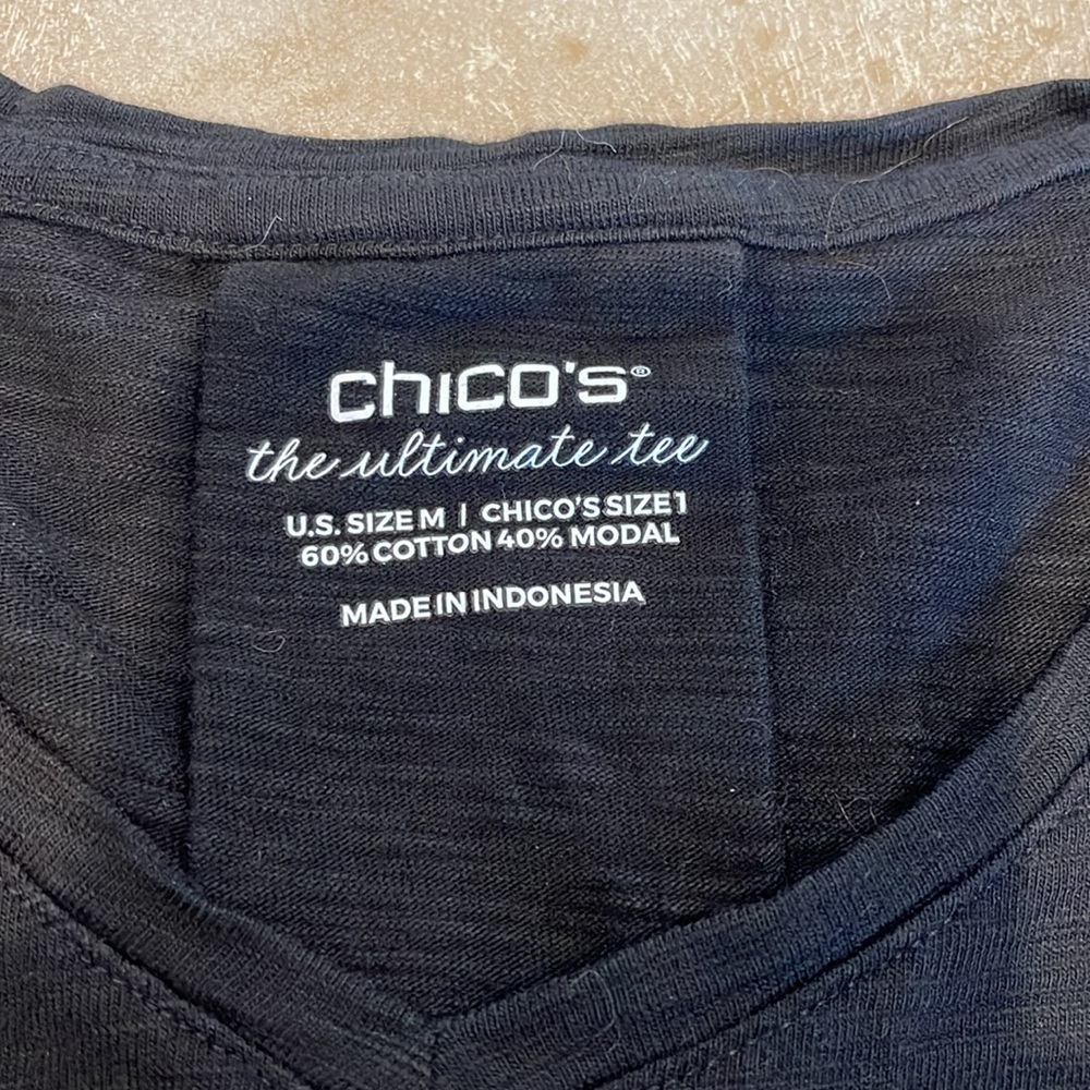 Chico’s Ultimate Tee | Size M - Picture 2 of 3
